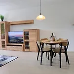 Tiché Anenské S Hotelovým Servisem, S Bohatou Snídaní Na V Ceně Pobytu A Osobním Asistentem Na Místě - By Relax * Harrachov