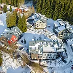 Tiché Anenské S Hotelovým Servisem, S Bohatou Snídaní Na V Ceně Pobytu A Osobním Asistentem Na Místě - By Relax Harrachov