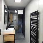 Tiché Anenské S Hotelovým Servisem, S Bohatou Snídaní Na V Ceně Pobytu A Osobním Asistentem Na Místě - By Relax Apartamento *