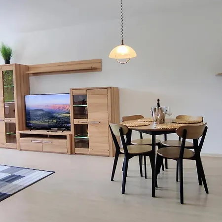 Tiché Anenské S Hotelovým Servisem, S Bohatou Snídaní Na V Ceně Pobytu A Osobním Asistentem Na Místě - By Relax * Harrachov
