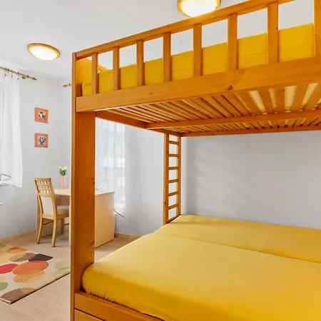 Apartment Horsky Rodinny Apartman: Mountain Family Retreat With Wellness & Terrace