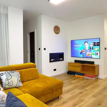 Horsky Rodinny Apartman: Mountain Family Retreat With Wellness & Terrace Apartment Harrachov