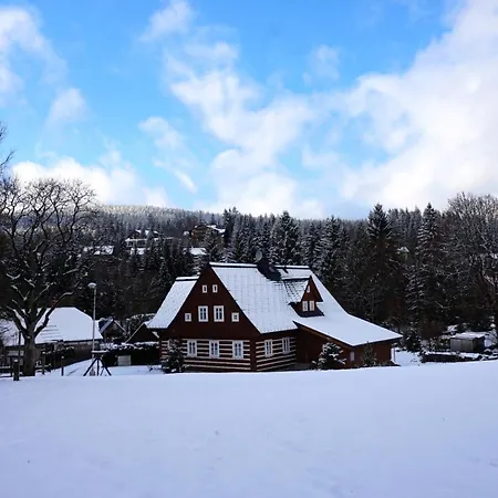 Horsky Rodinny Apartman: Mountain Family Retreat With Wellness & Terrace *