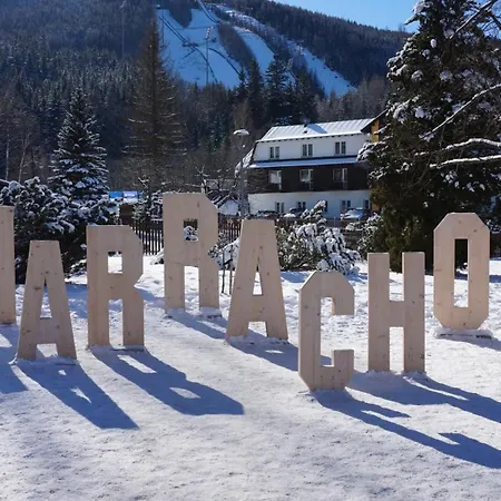 Horsky Rodinny Apartman: Mountain Family Retreat With Wellness & Terrace Harrachov