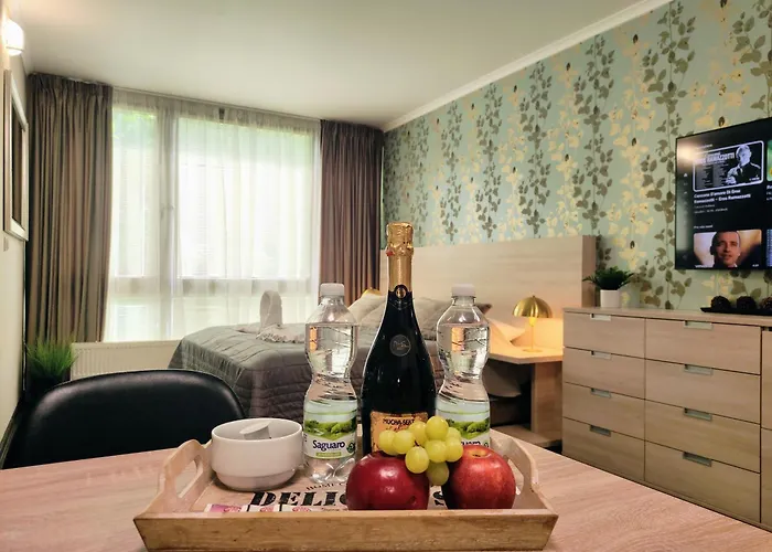 Tiche Anenske S Hotelovym Servisem, S Bohatou Snidani Na V Cene Pobytu A Osobnim Asistentem Na Miste - By Relax Daire *